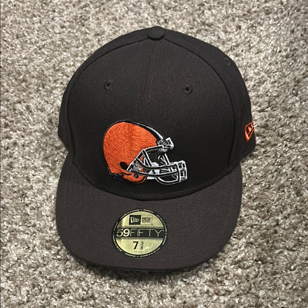 New Era Black Cap Cleveland Browns Sz 7 3/8
